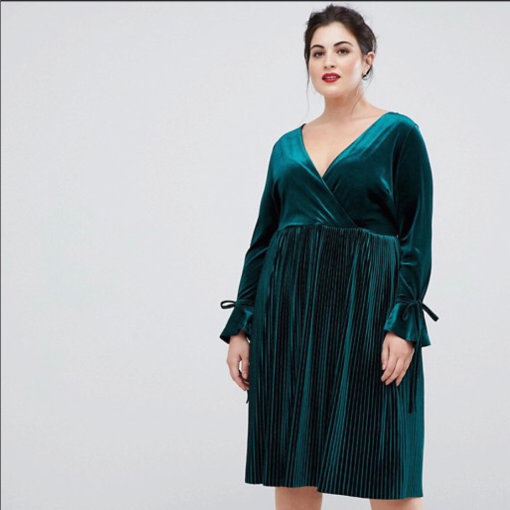 Lovedrobe wrap front velvet dress, Size 16